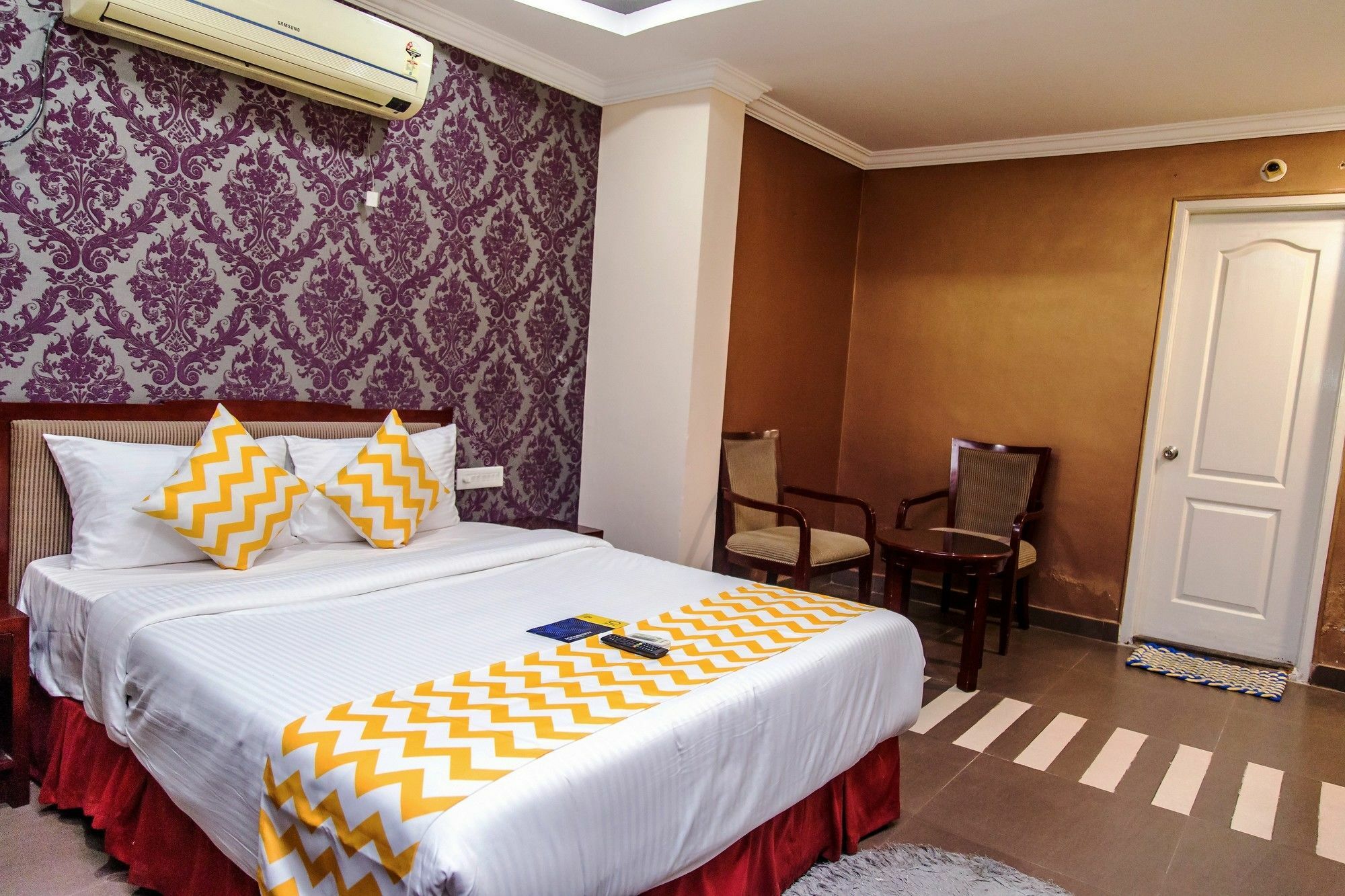 Fabexpress Oriental Suites III - Btm Mico Layout Bangalore Luaran gambar