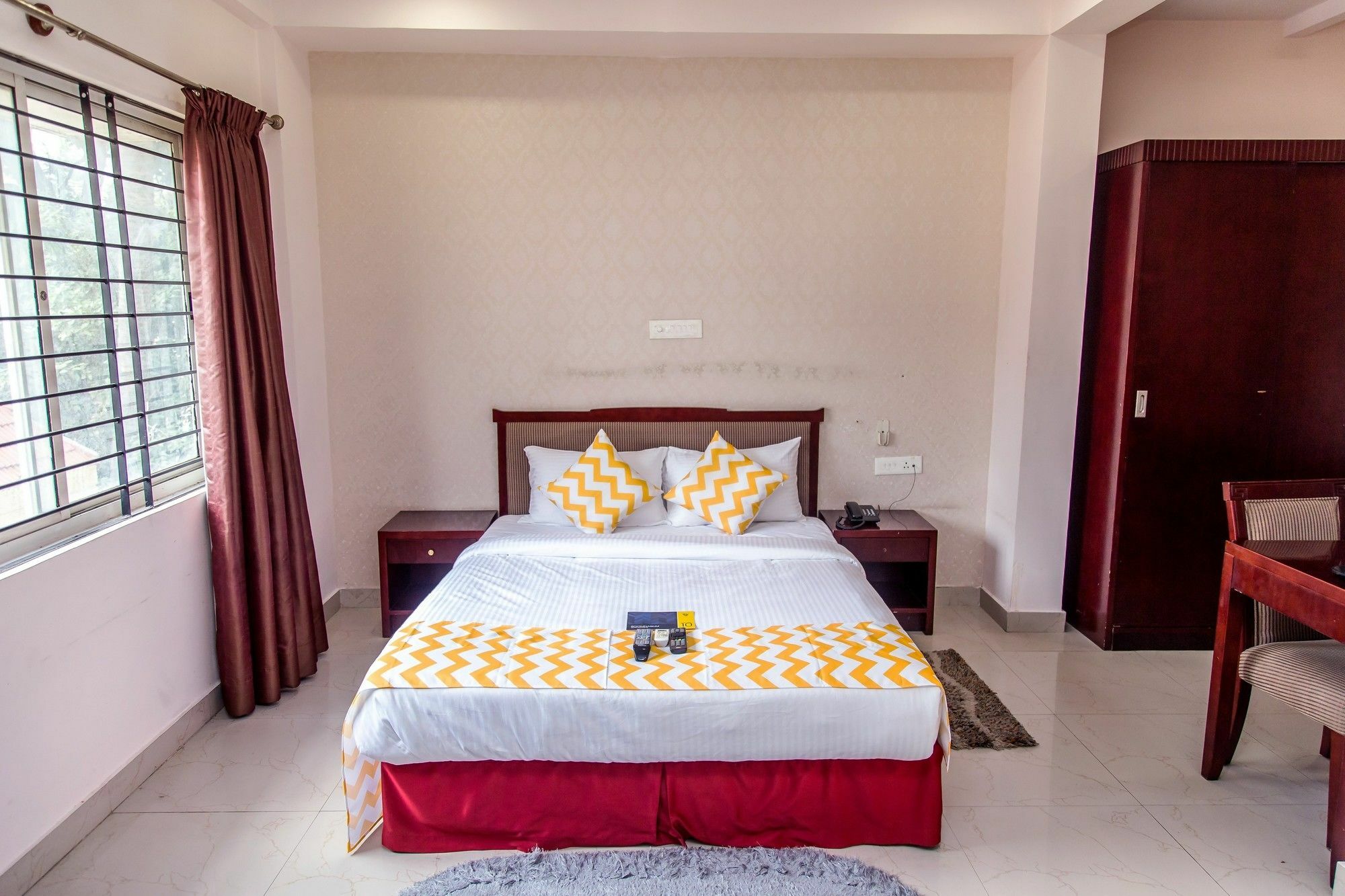 Fabexpress Oriental Suites III - Btm Mico Layout Bangalore Luaran gambar